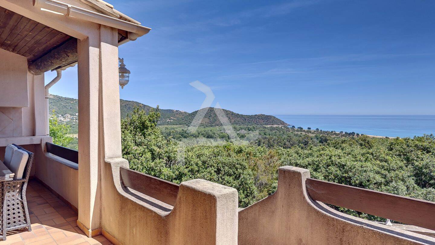 Maison 5 pièces 113 m² · à Zonza · 113,1 m² · 650 000 €