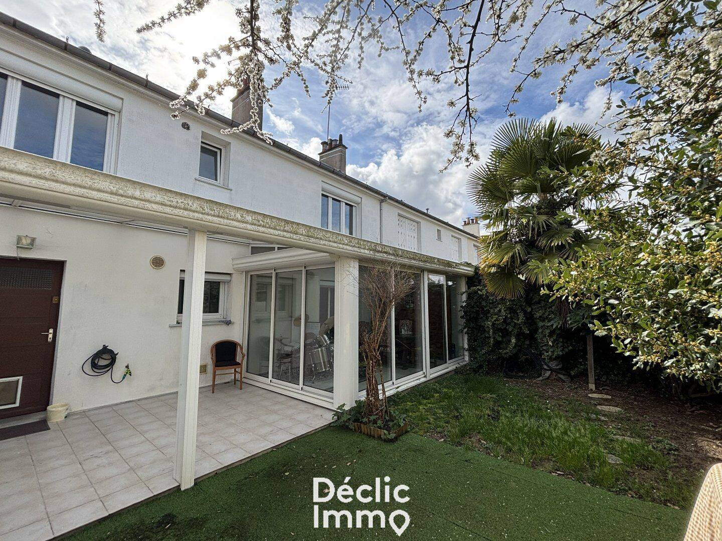 Maison 6 pièces 120 m² · à Tours · 120 m² · 286 000 €