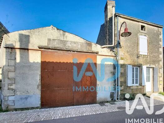 Maison à vendre 55 000 € 2 pièces 1 chambre 50 m² 254 m² de terrain Ardin 79160
