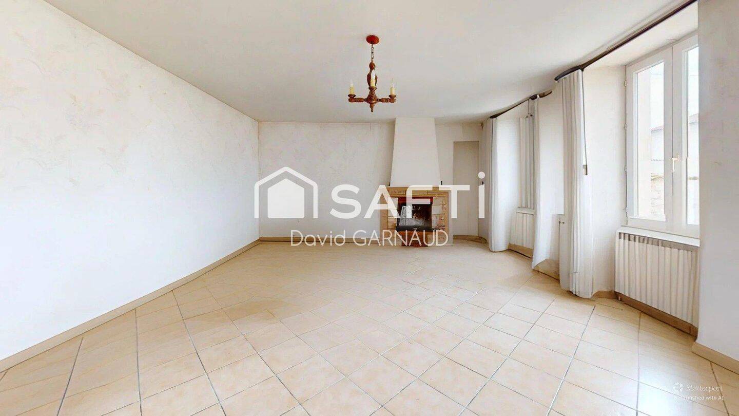 Maison 7 pièces 170 m² · à Cognac · 170 m² · 179 000 €