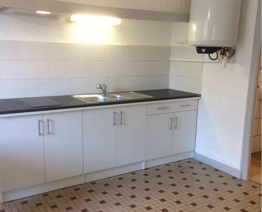 Appartement 2 pièces 32 m² · à Pont-sur-Yonne · 32 m² · 475 €