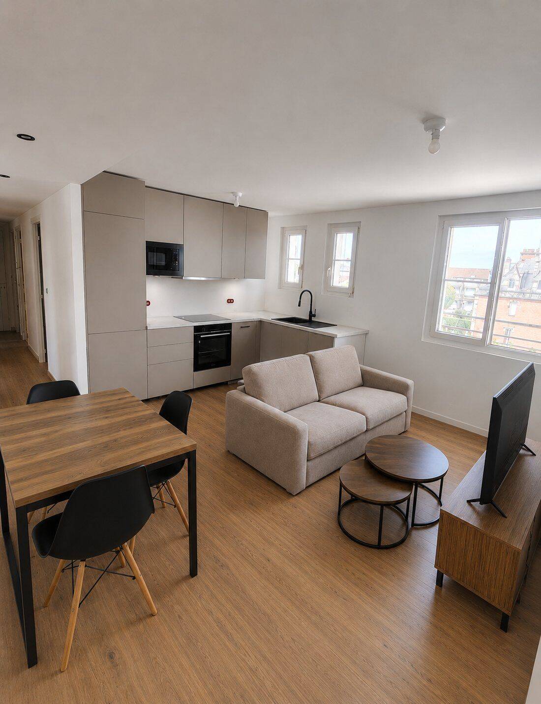 Appartement 4 pièces 63 m² · à Troyes · 63 m² · 335 €