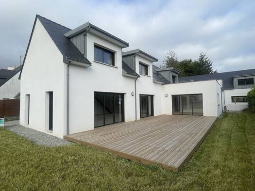 Maison à vendre - neuf 703 800 € 7 pièces 4 chambres 202 m² 434 m² de terrain Bénodet 29950