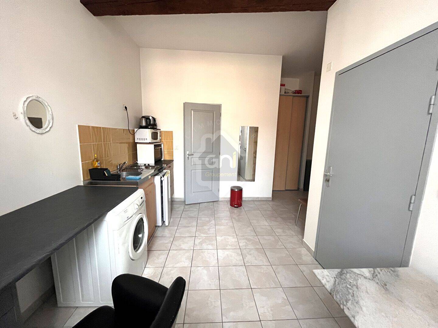 Appartement 1 pièce 20 m² · à Arles · 20 m² · 456 €
