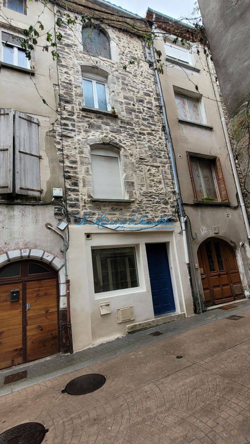 Maison 6 pièces 162 m² · à Saint-Ambroix · 161,5 m² · 65 000 €