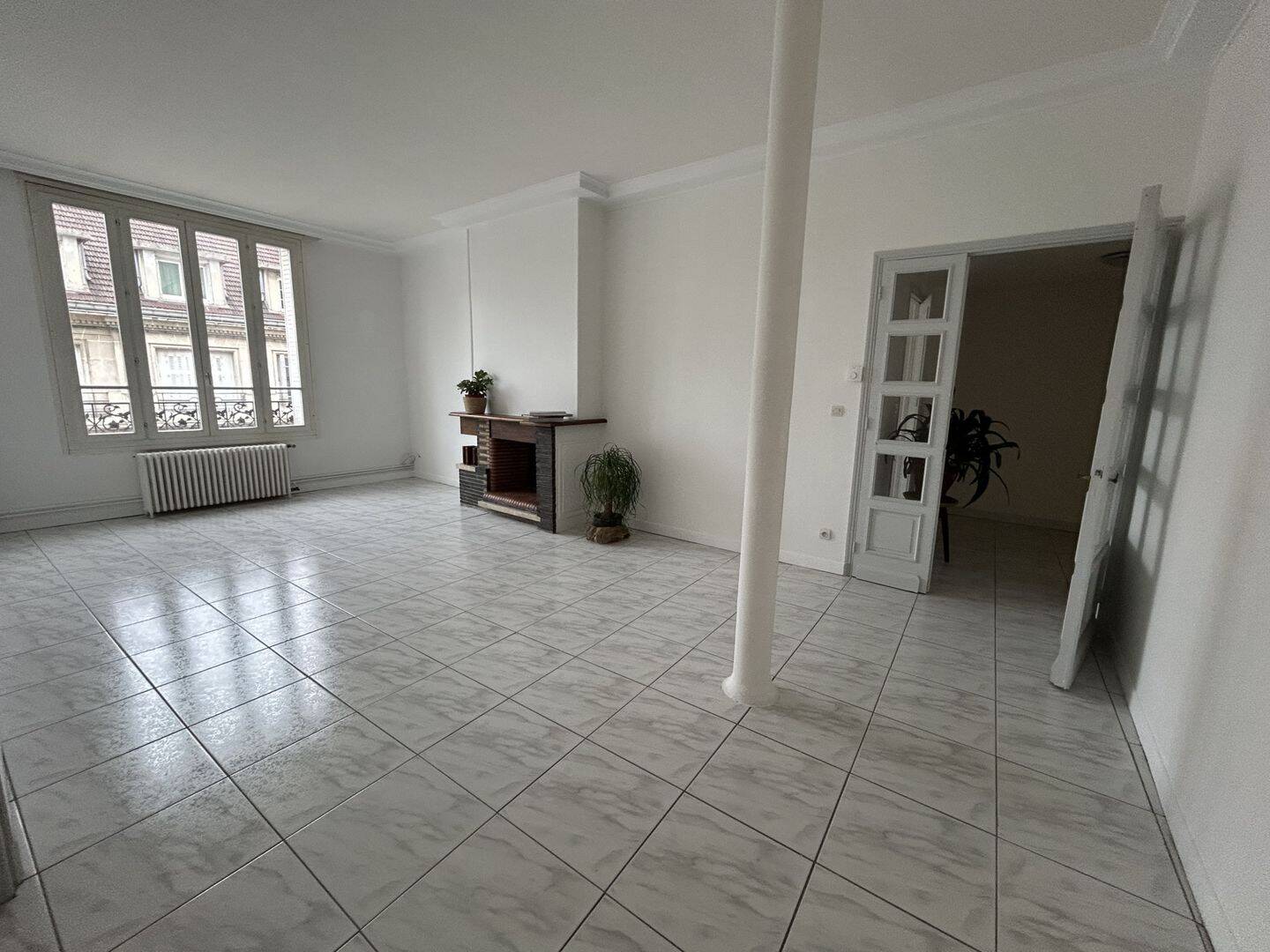 Appartement 4 pièces 110 m² · à Soissons · 110 m² · 162 000 €