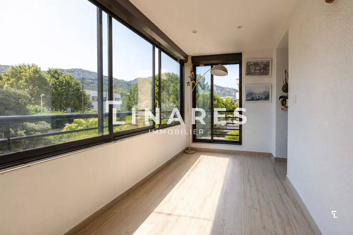 Appartement 4 pièces 80 m² · à Marseille 8ème Arrondissement · 80 m² · 449 000 €