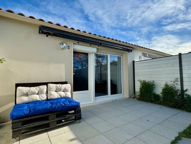 Maison à vendre 180 000 € 3 pièces 2 chambres 57 m² 79 m² de terrain La Chaize-Giraud 85220