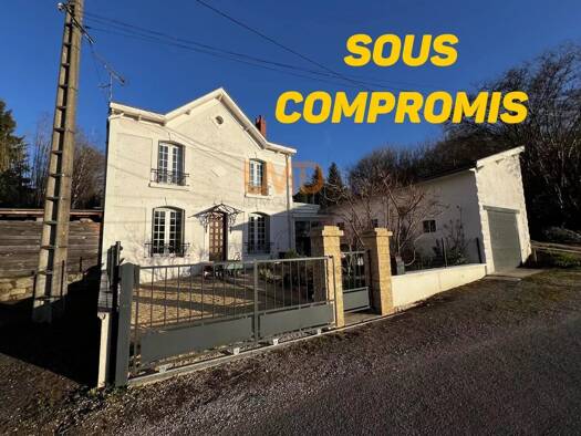 Maison à vendre 130 000 € 6 pièces 4 chambres 100 m² Aubin 12110