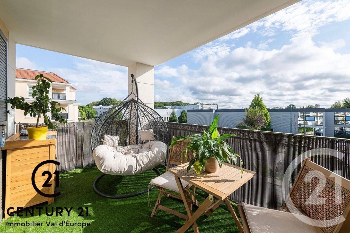 Appartement 4 pièces 83 m² · à Montévrain · 82,6 m² · 1 768 €/mois