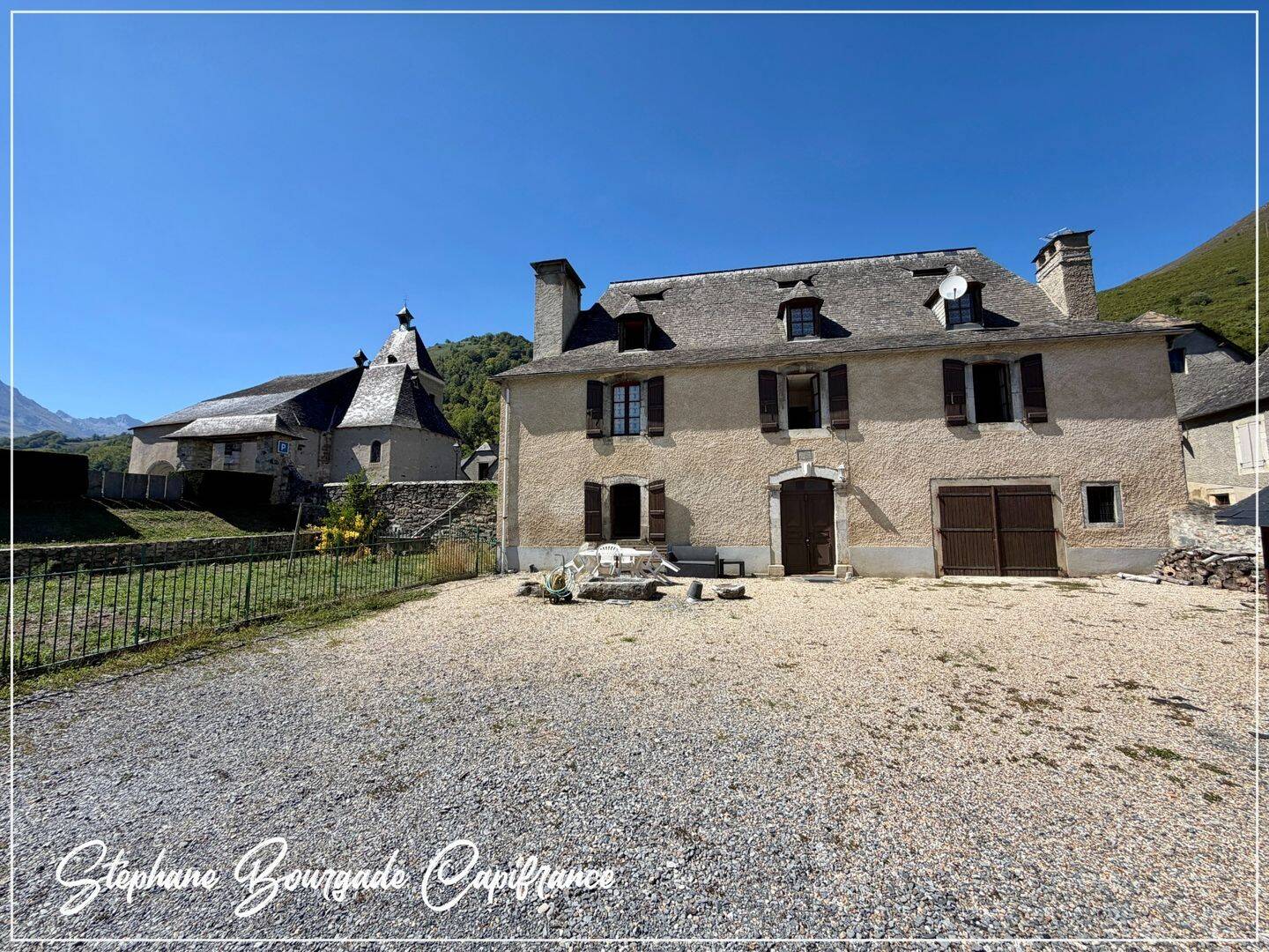 Maison 5 pièces 160 m² · à Aucun · 160 m² · 335 000 €
