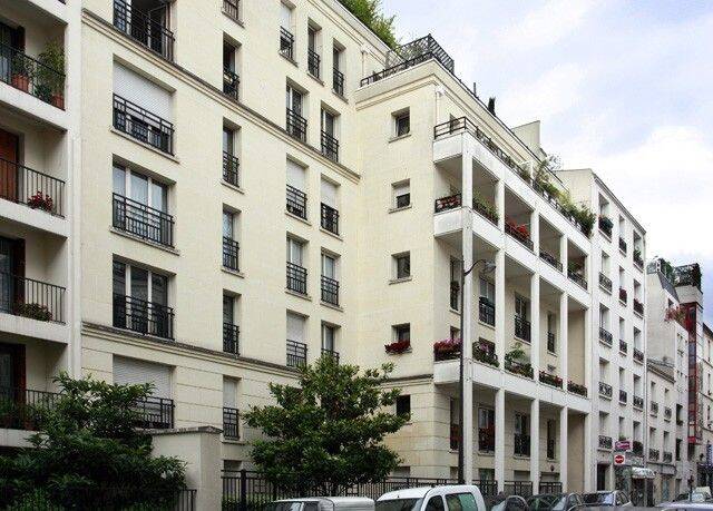 Appartement 3 pièces 66 m² · à Paris 15ème Arrondissement · 66 m² · 2 212 €/mois