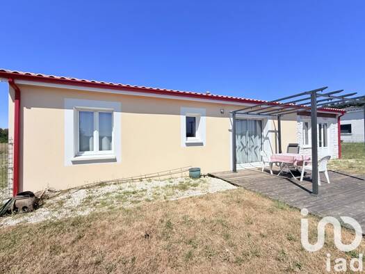 Maison à vendre 159 900 € 4 pièces 2 chambres 89 m² 1 433 m² de terrain Gardonne 24680