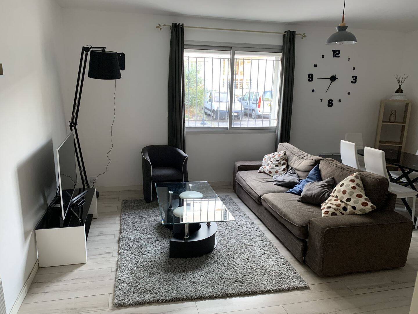 Appartement 3 pièces 64 m² · à Avignon · 64 m² · 99 000 €
