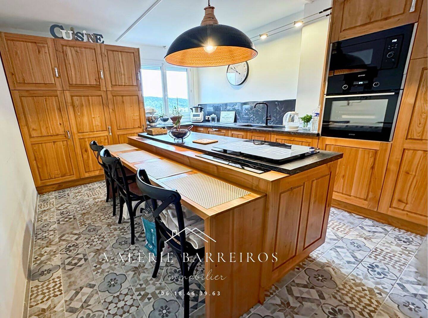 Appartement 5 pièces 102 m² · à Saint-Aubin-lès-Elbeuf · 102 m² · 155 000 €