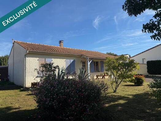 Maison à vendre 168 420 € 5 pièces 3 chambres 82 m² 1 453 m² de terrain Sainte-Hermine 85210