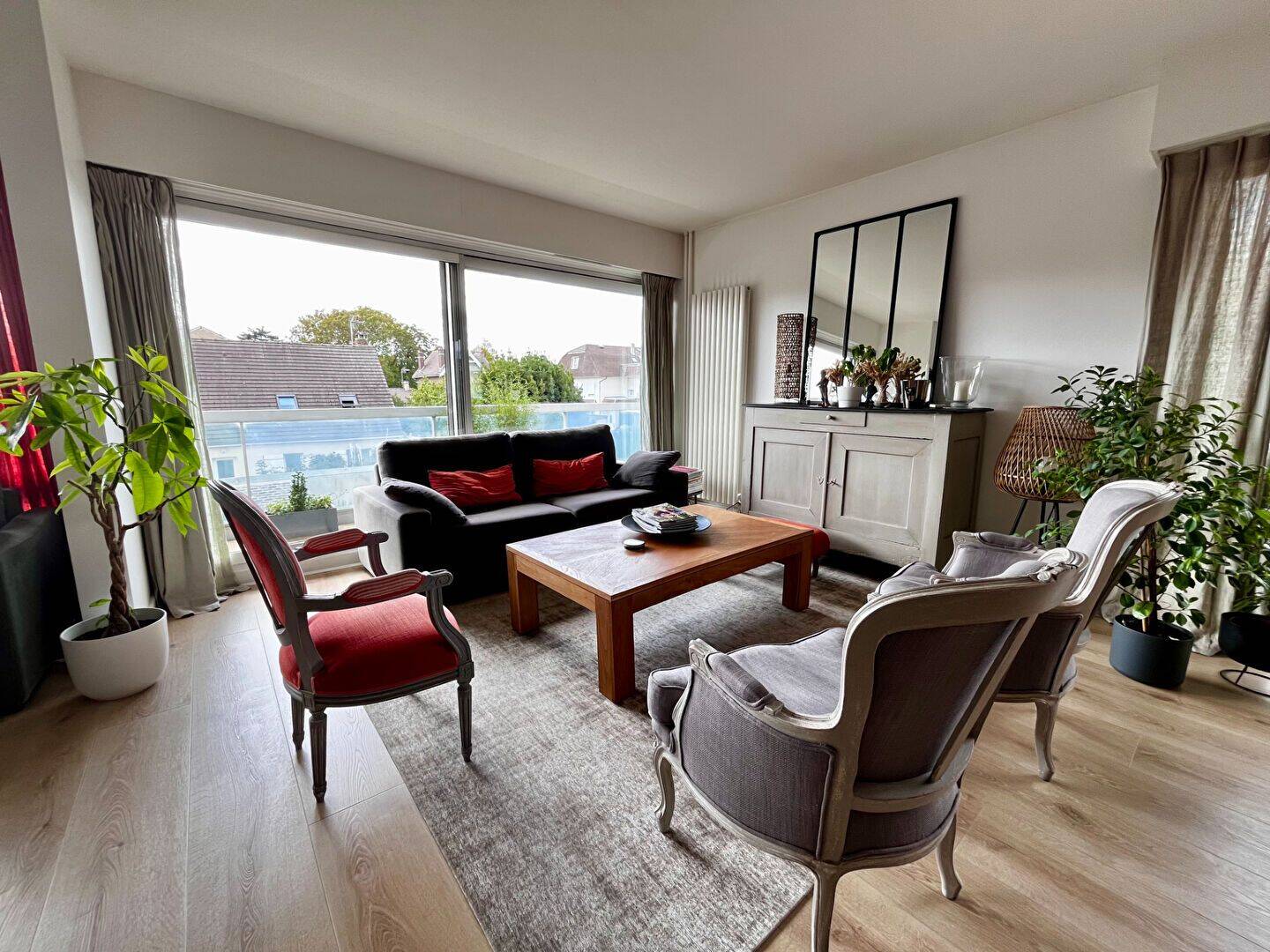 Appartement 5 pièces 110 m² · à Chantilly · 110 m² · 449 000 €