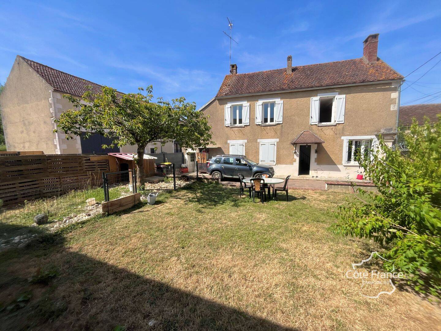 Maison 5 pièces 114 m² · à Vallan · 114,3 m² · 148 000 €