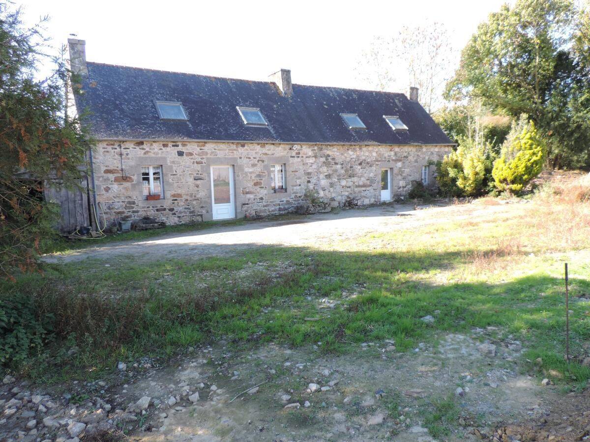 Maison 4 pièces 102 m² · à Plougonver · 102 m² · 74 250 €