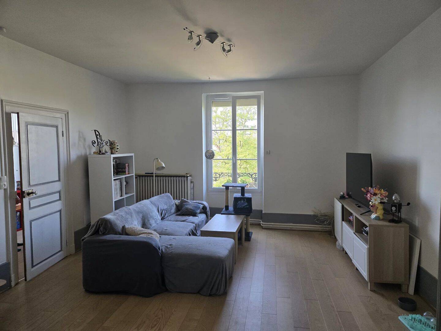 Appartement 2 pièces 77 m² · à Dijon · 77,2 m² · 712 €