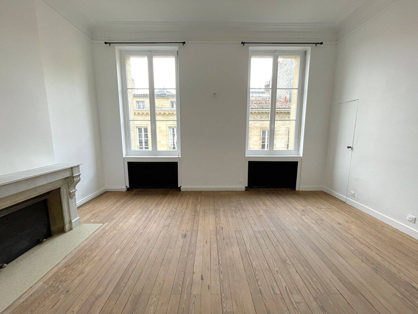Appartement 1 pièce 45 m² · à Bordeaux · 44,5 m² · 865 €/mois