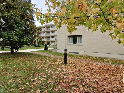 Appartement à vendre 660 000 € 5 pièces 3 chambres 114 m² 3 étages Marine Maisons-Laffitte 78600