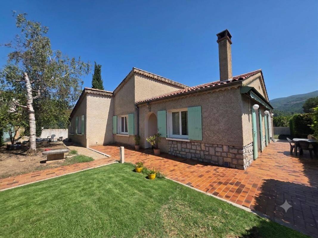 Maison 6 pièces 135 m² · à Château-Arnoux-Saint-Auban · 135 m² · 370 000 €