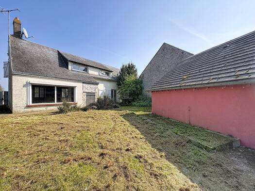 Maison à vendre 225 000 € 5 pièces 3 chambres 132 m² 2 562 m² de terrain Jouy-en-Pithiverais 45480