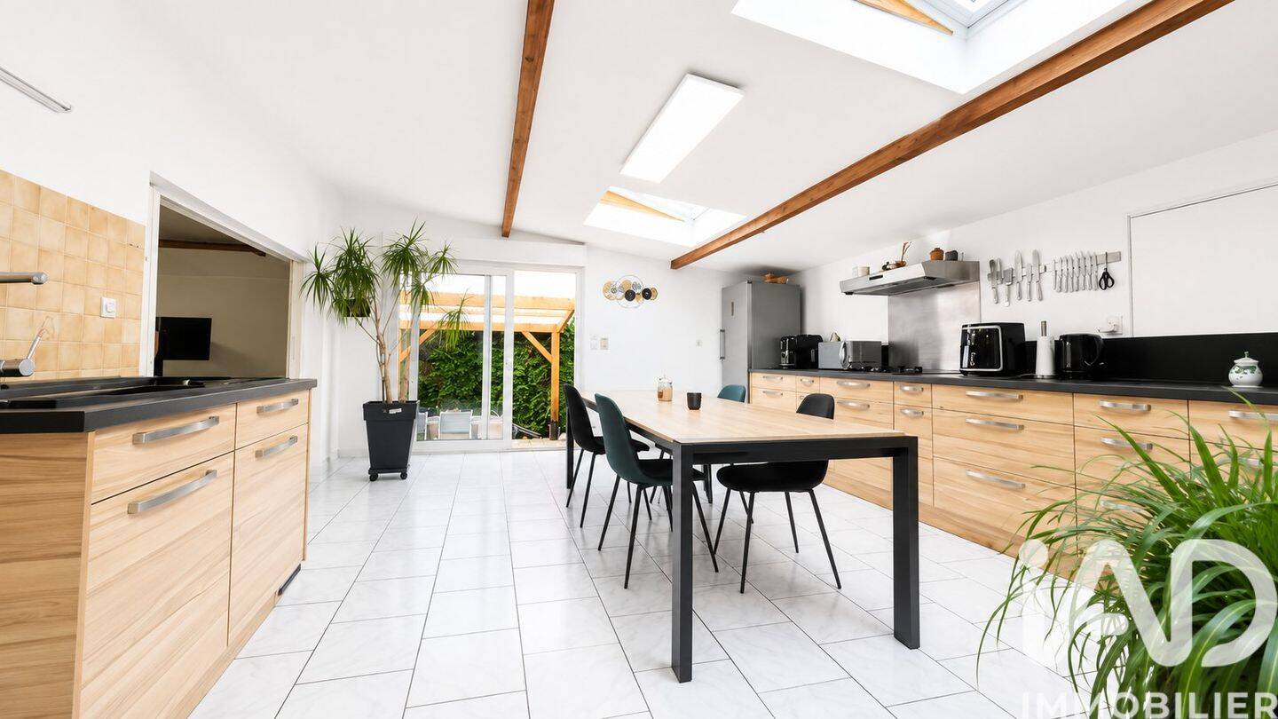 Maison 5 pièces 121 m² · à Charleville-Mézières · 121 m² · 171 900 €