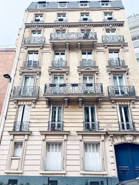 Appartement 2 pièces 46 m² · à Paris 15ème Arrondissement · 46 m² · 1 615 €