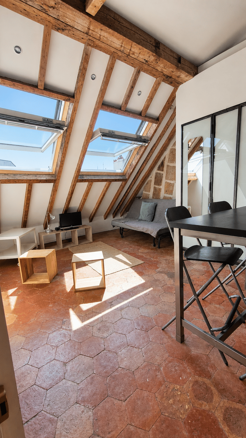 Appartement 2 pièces 25 m² · à Paris 9ème Arrondissement · 25 m² · 1 080 €