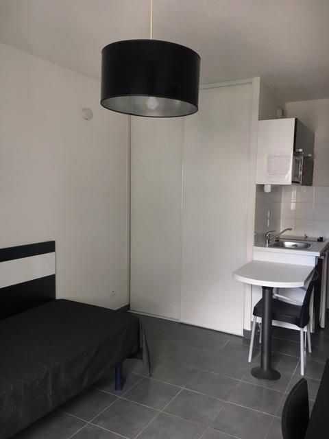 Appartement 1 pièce 18 m² · à Lyon 7ème Arrondissement · 18 m² · 592 €/mois