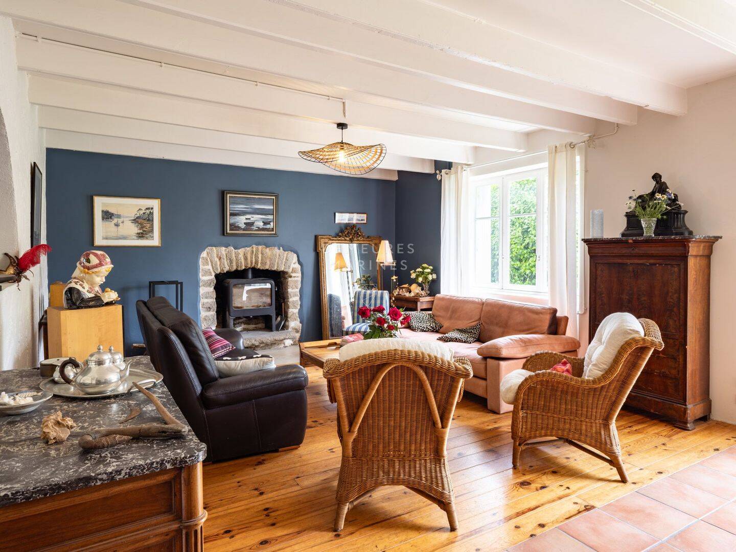 Maison 7 pièces 417 m² · à Plogastel-Saint-Germain · 417 m² · 682 500 €