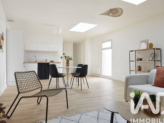 Appartement à vendre 210 000 € 4 pièces 3 chambres 98 m² Étage 1/1 Lorraine Cholet 49300