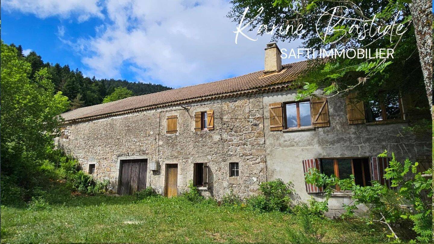 Maison 7 pièces 150 m² · à Usclades-Et-Rieutord · 150 m² · 190 000 €
