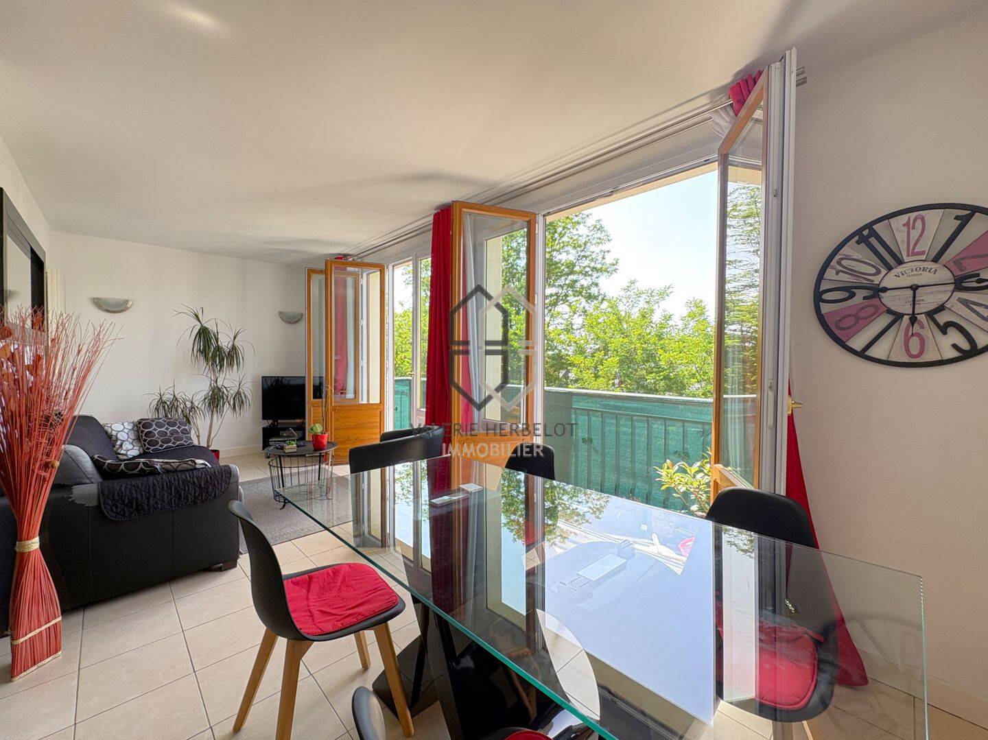 Appartement 3 pièces 64 m² · à Saint-Maur-des-Fossés · 64 m² · 330 000 €