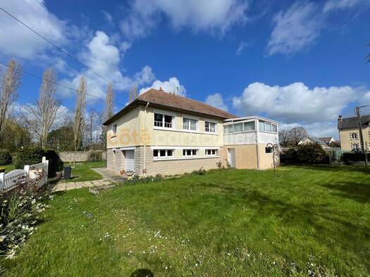 Maison de plain-pied à vendre 230 450 € 6 pièces 4 chambres 123 m² 789 m² de terrain Le Molay-Littry 14330