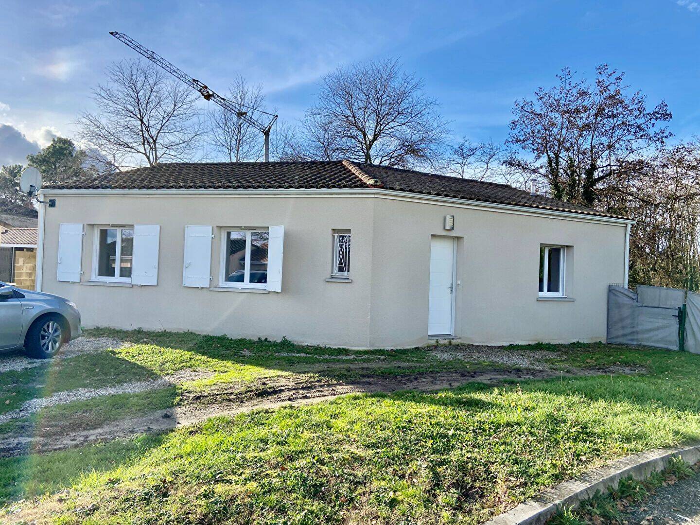Maison 5 pièces 87 m² · à Saint-Pierre-d'Aurillac · 87 m² · 865 €