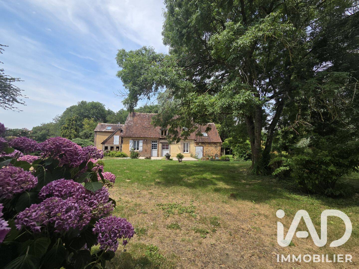 Maison 6 pièces 160 m² · à Luigny · 160 m² · 198 500 €