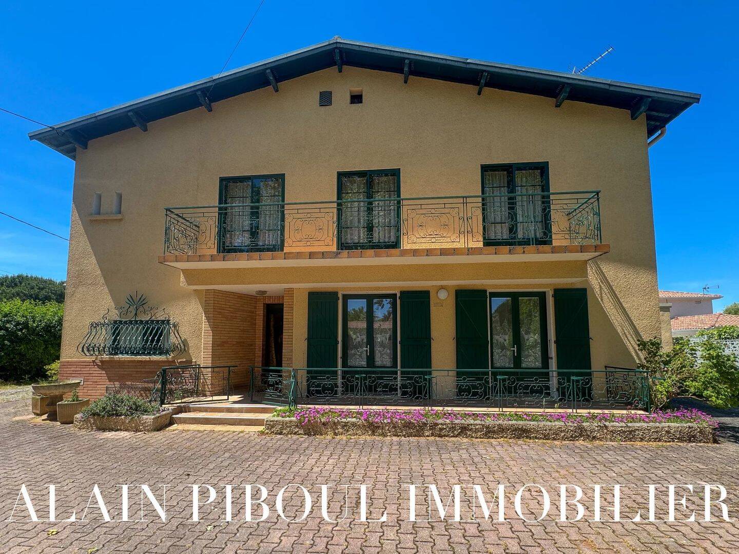 Maison 6 pièces 165 m² · à Tournefeuille · 165,2 m² · 350 000 €