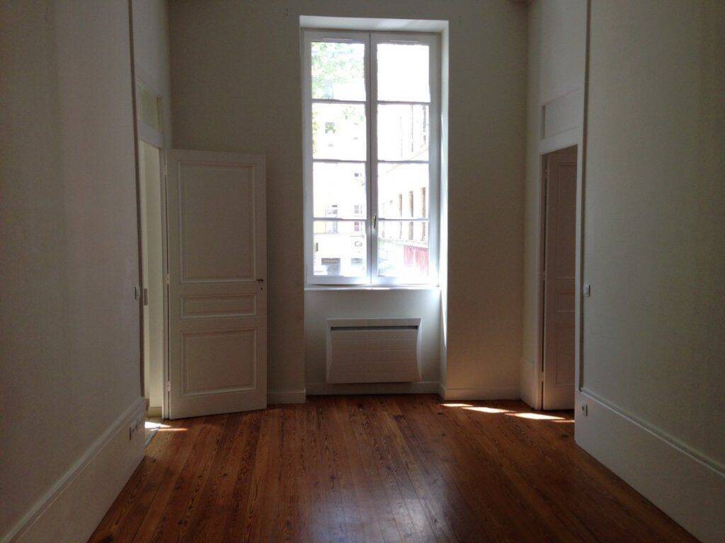 Appartement 3 pièces 61 m² · à Lyon 4ème Arrondissement · 61 m² · 846 €