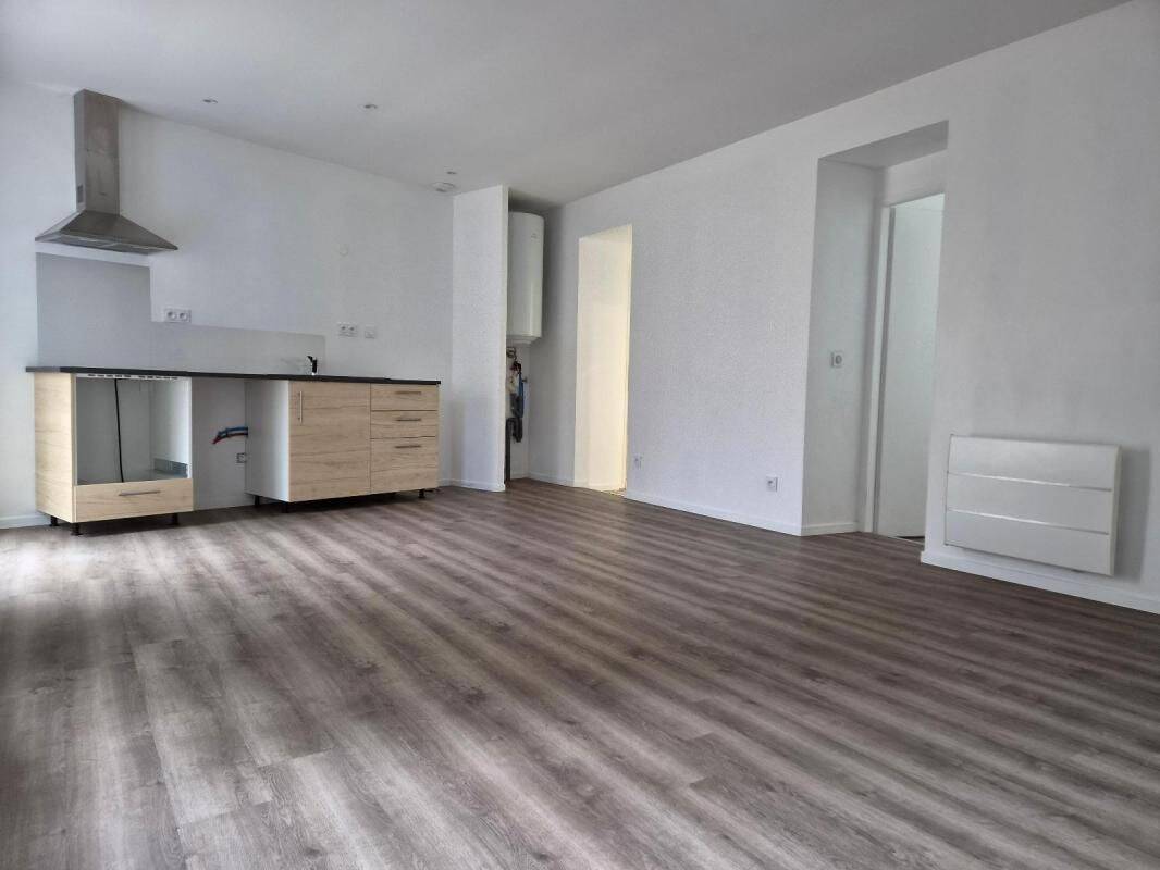 Appartement 3 pièces 51 m² · à Saint-Étienne · 51 m² · 550 €/mois