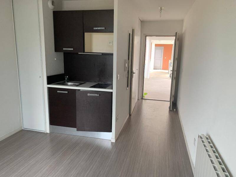 Appartement 1 pièce 18 m² · à Saint-Martin-le-Vinoux · 18 m² · 291 €/mois