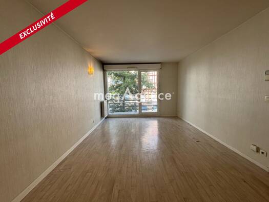 Appartement à vendre 160 000 € 2 pièces 1 chambre 42 m² Étage 1/4 Docteur Albert Calmette Le Blanc-Mesnil 93150