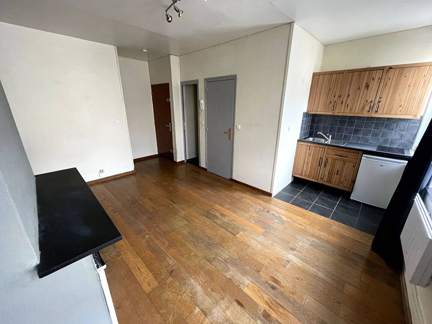 Appartement 2 pièces 30 m² · à Loos · 30,4 m² · 500 €