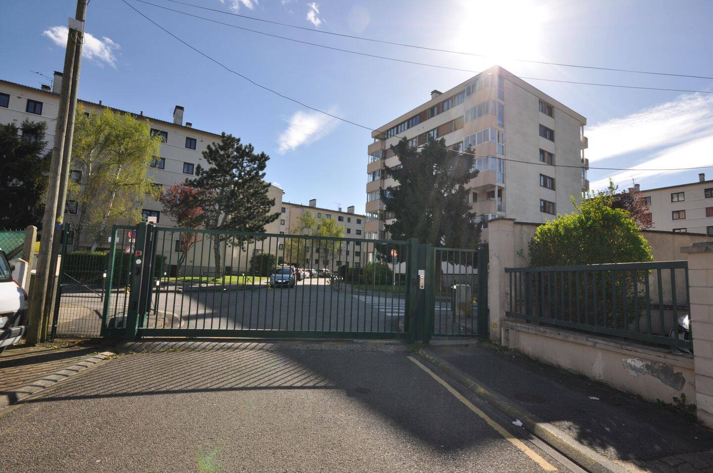 Appartement 4 pièces 70 m² · à Les Clayes-sous-Bois · 70 m² · 1 200 €