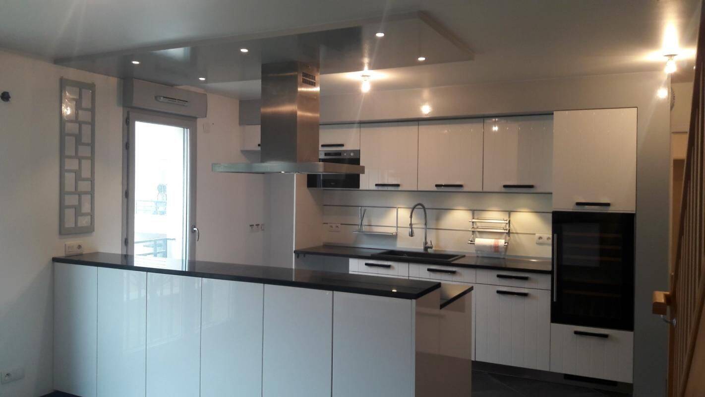 Appartement 5 pièces 97 m² · à Trappes · 97 m² · 1 658 €