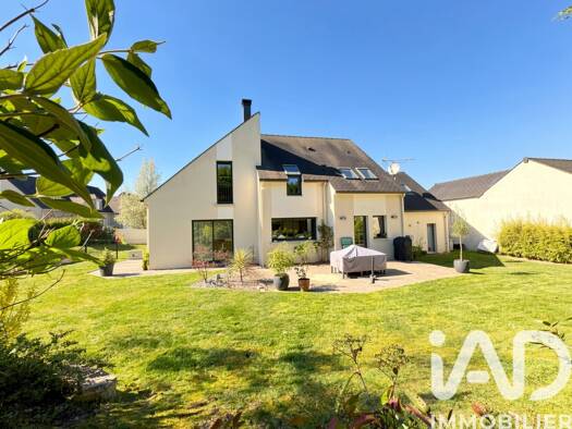 Maison à vendre 619 000 € 6 pièces 5 chambres 178 m² 832 m² de terrain Forges-les-Bains 91470