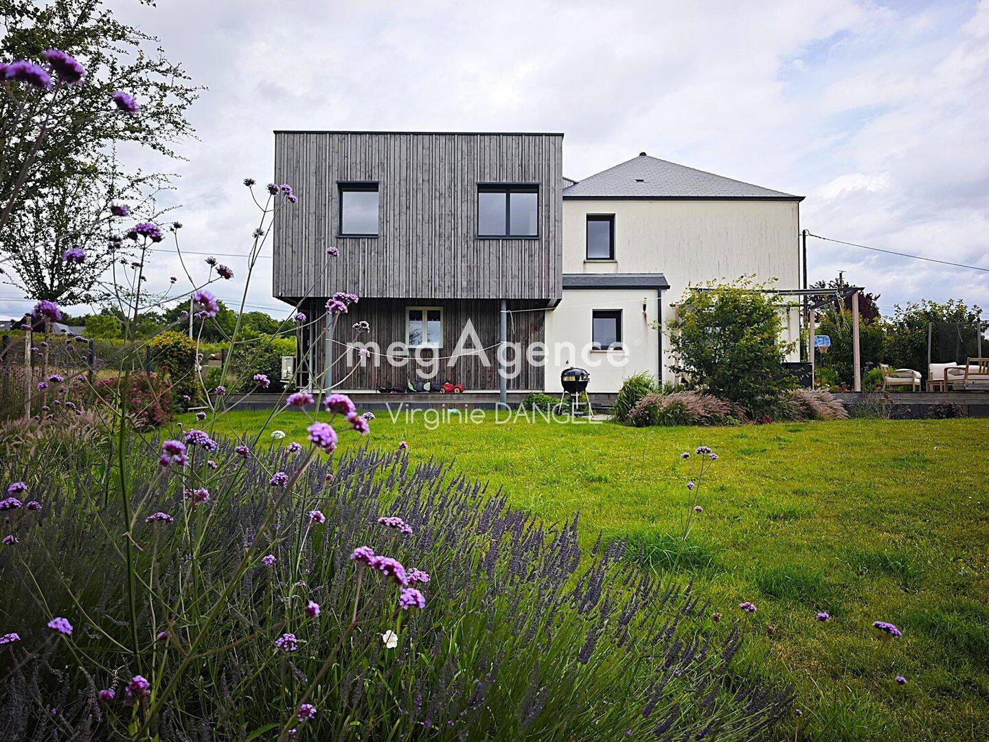 Maison 7 pièces 160 m² · à Missiriac · 160 m² · 399 500 €