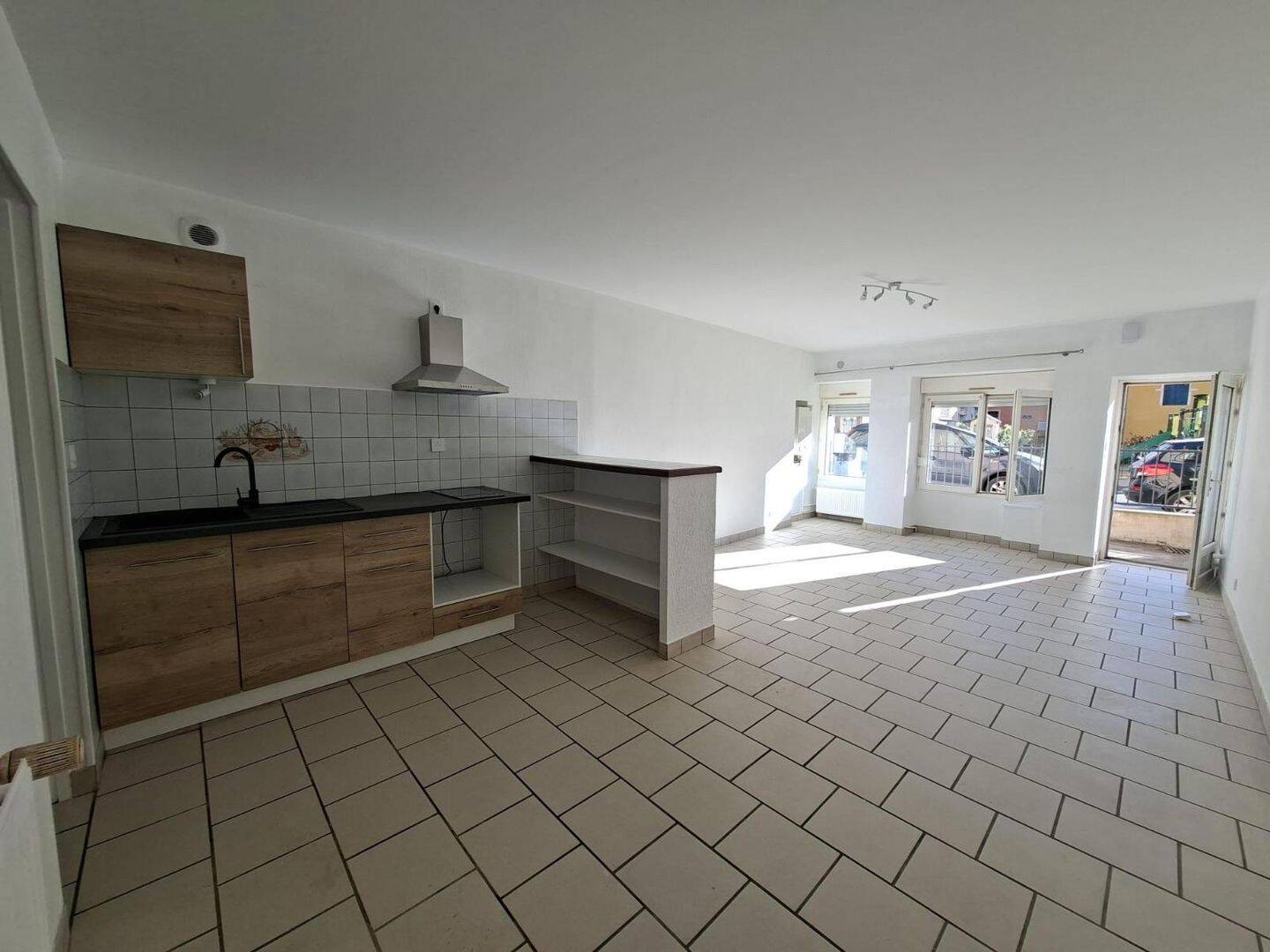 Appartement 1 pièce 47 m² · à Mâcon · 46,7 m² · 465 €/mois